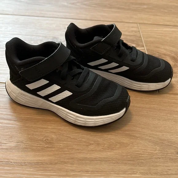 adidas gazelle silver green womens Adidas Duramo SL 2 Black/White – Urban Kicks main image 0